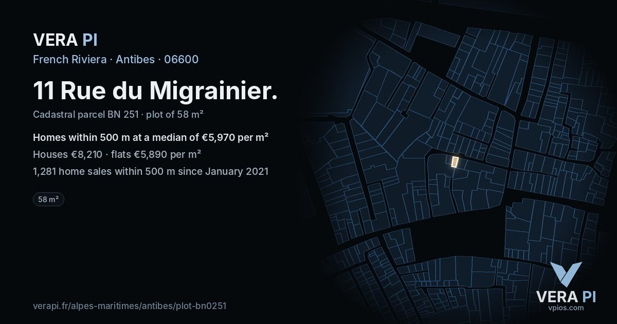 11 Rue du Migrainier, Antibes at night – the plot lit, the parcels around coloured by the prices near them
