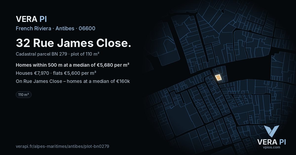 32 Rue James Close, Antibes at night – the plot lit, the parcels around coloured by the prices near them
