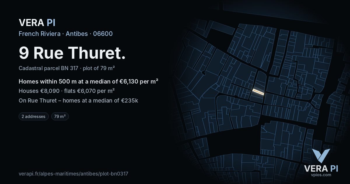 9 Rue Thuret, Antibes at night – the plot lit, the parcels around coloured by the prices near them