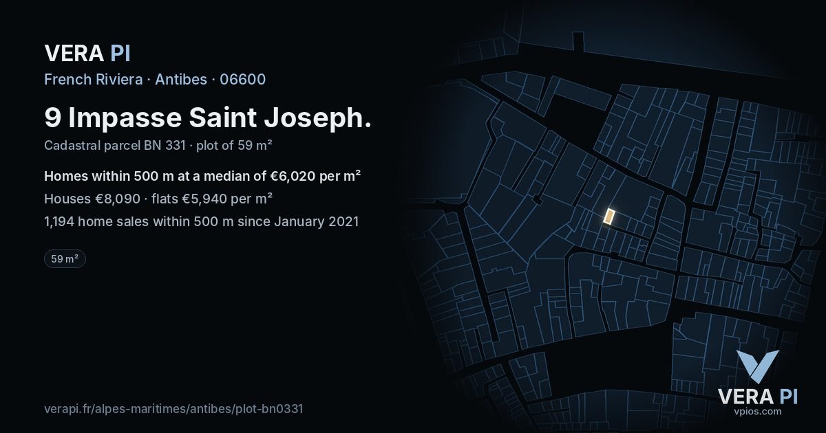 9 Impasse Saint Joseph, Antibes at night – the plot lit, the parcels around coloured by the prices near them
