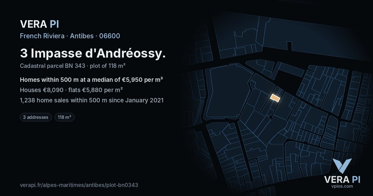 3 Impasse d'Andréossy, Antibes at night – the plot lit, the parcels around coloured by the prices near them