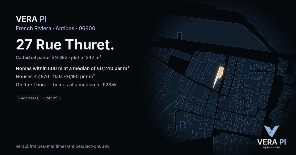 27 Rue Thuret, Antibes at night – the plot lit, the parcels around coloured by the prices near them