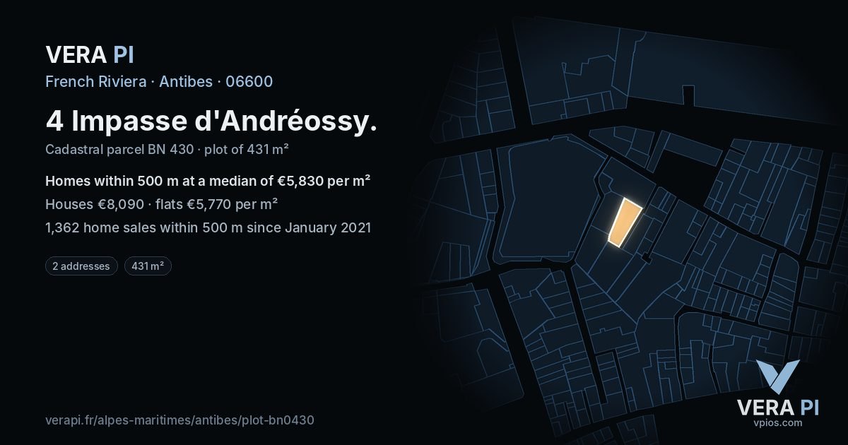 4 Impasse d'Andréossy, Antibes at night – the plot lit, the parcels around coloured by the prices near them