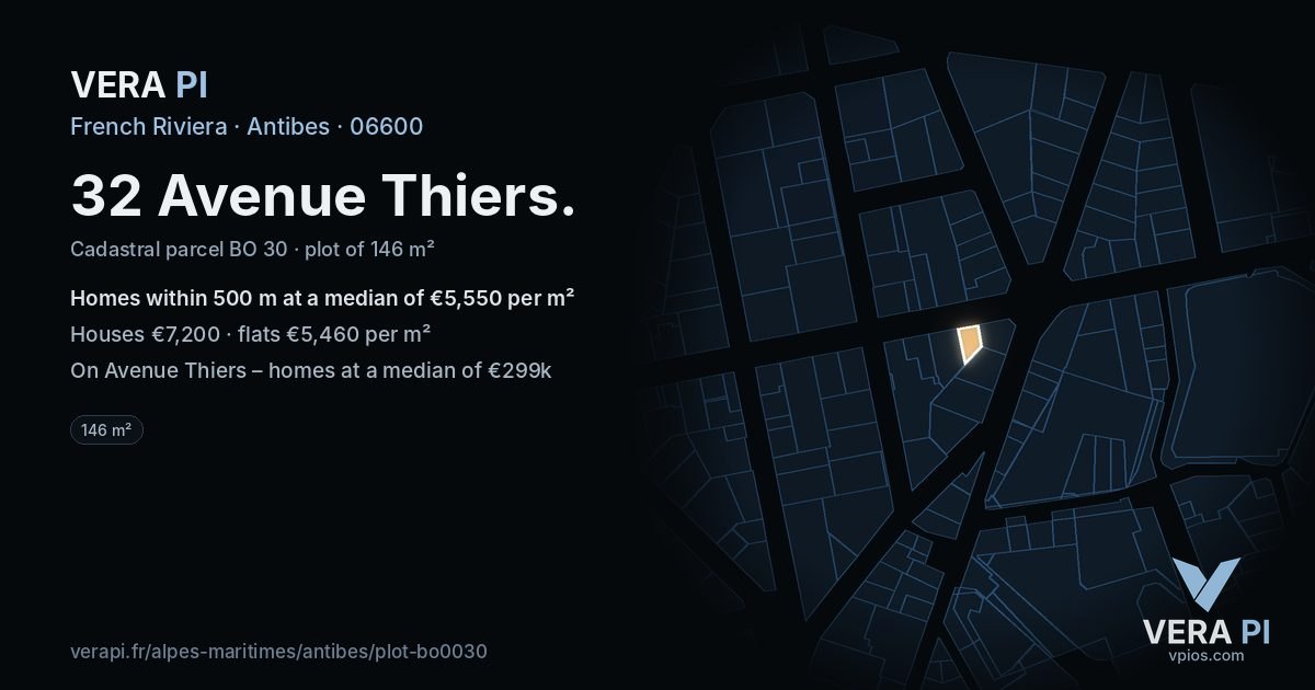 32 Avenue Thiers, Antibes at night – the plot lit, the parcels around coloured by the prices near them