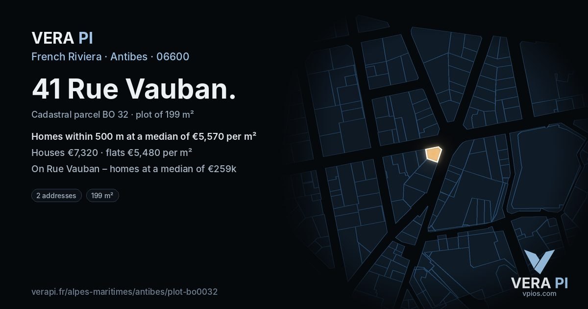 41 Rue Vauban, Antibes at night – the plot lit, the parcels around coloured by the prices near them