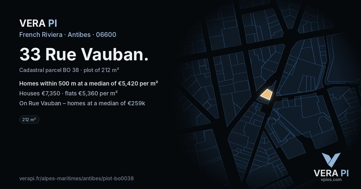 33 Rue Vauban, Antibes at night – the plot lit, the parcels around coloured by the prices near them