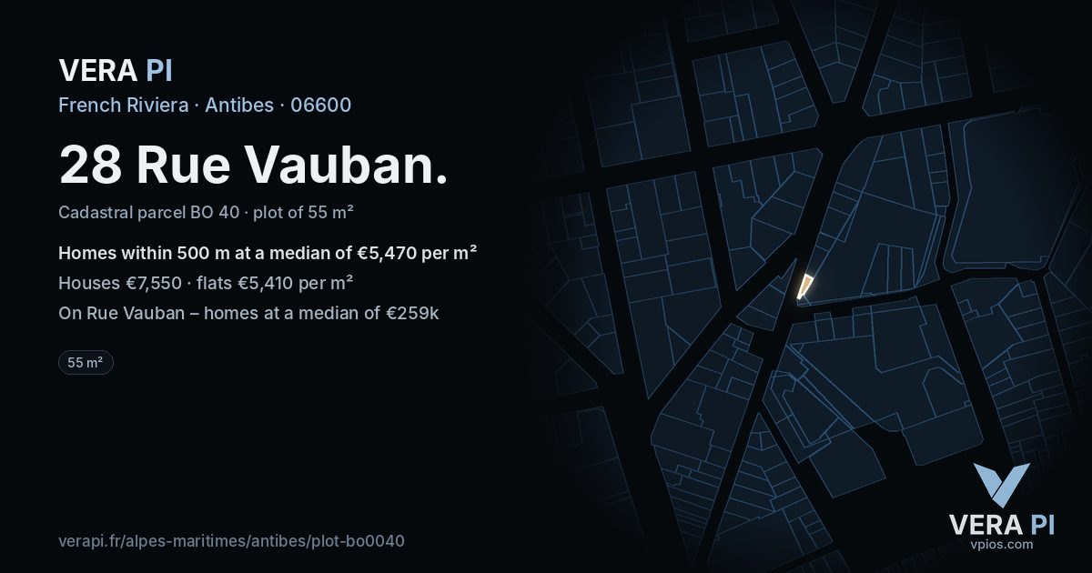 28 Rue Vauban, Antibes at night – the plot lit, the parcels around coloured by the prices near them