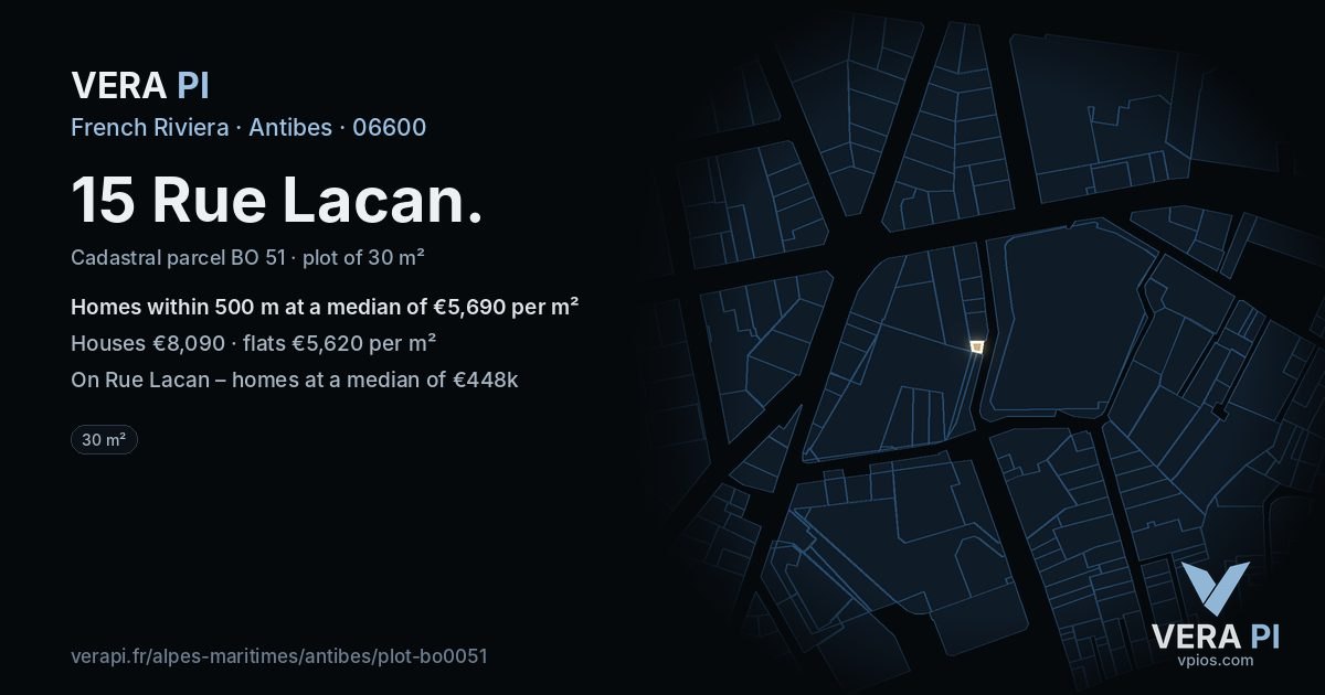 15 Rue Lacan, Antibes at night – the plot lit, the parcels around coloured by the prices near them