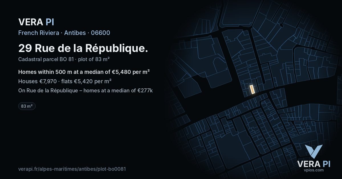 29 Rue de la République, Antibes at night – the plot lit, the parcels around coloured by the prices near them