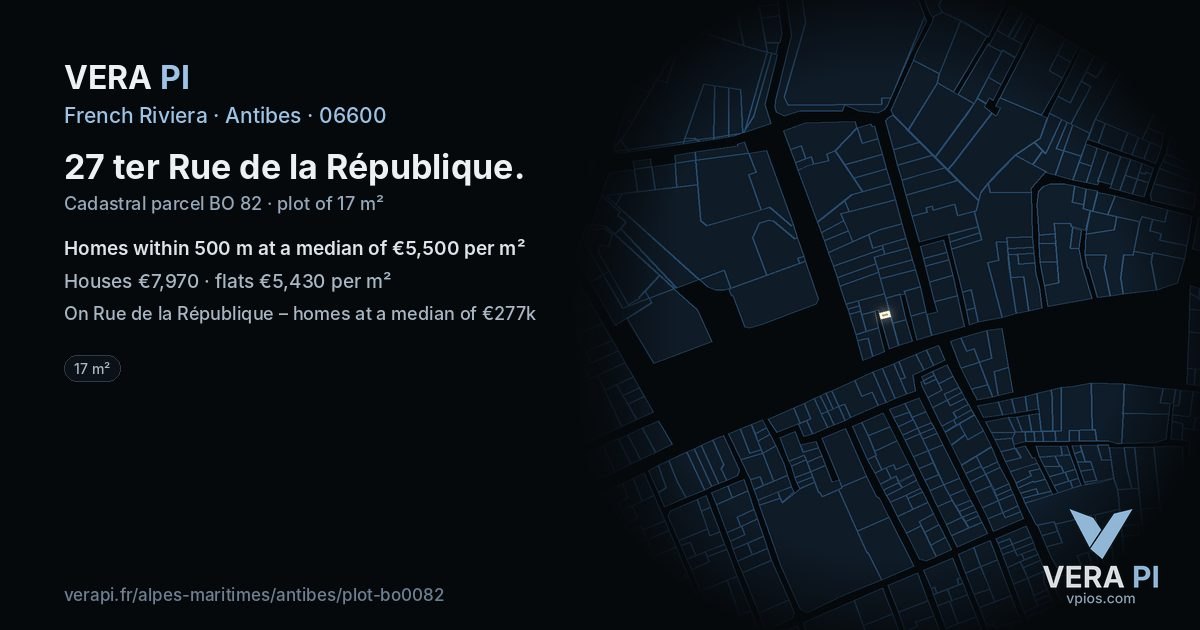 27 ter Rue de la République, Antibes at night – the plot lit, the parcels around coloured by the prices near them