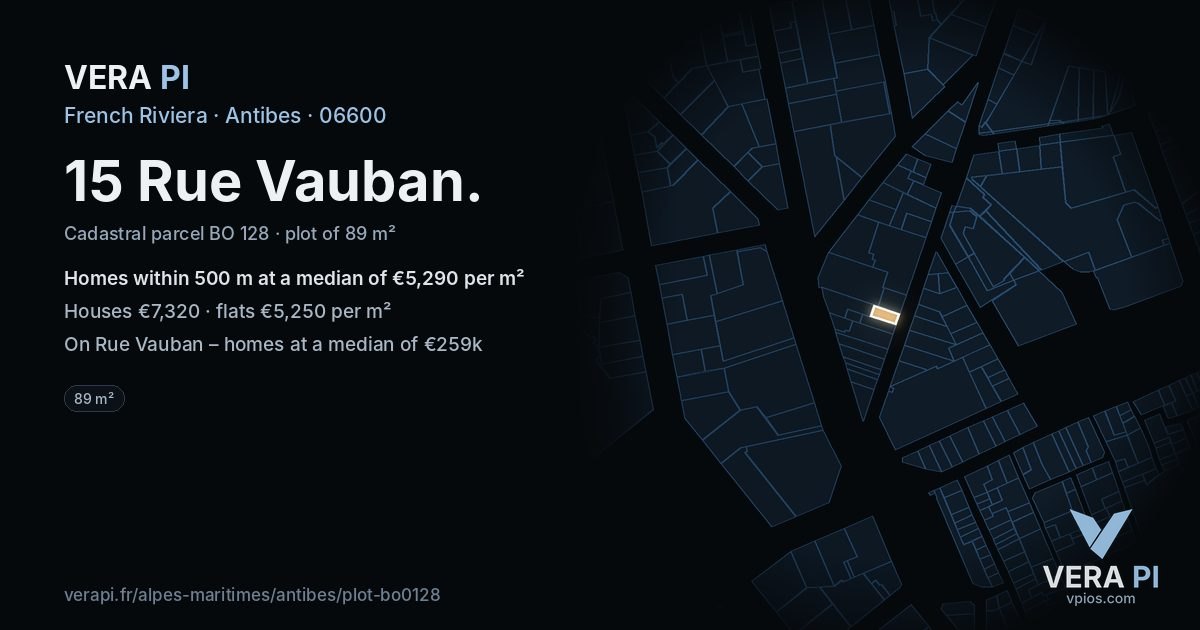 15 Rue Vauban, Antibes at night – the plot lit, the parcels around coloured by the prices near them