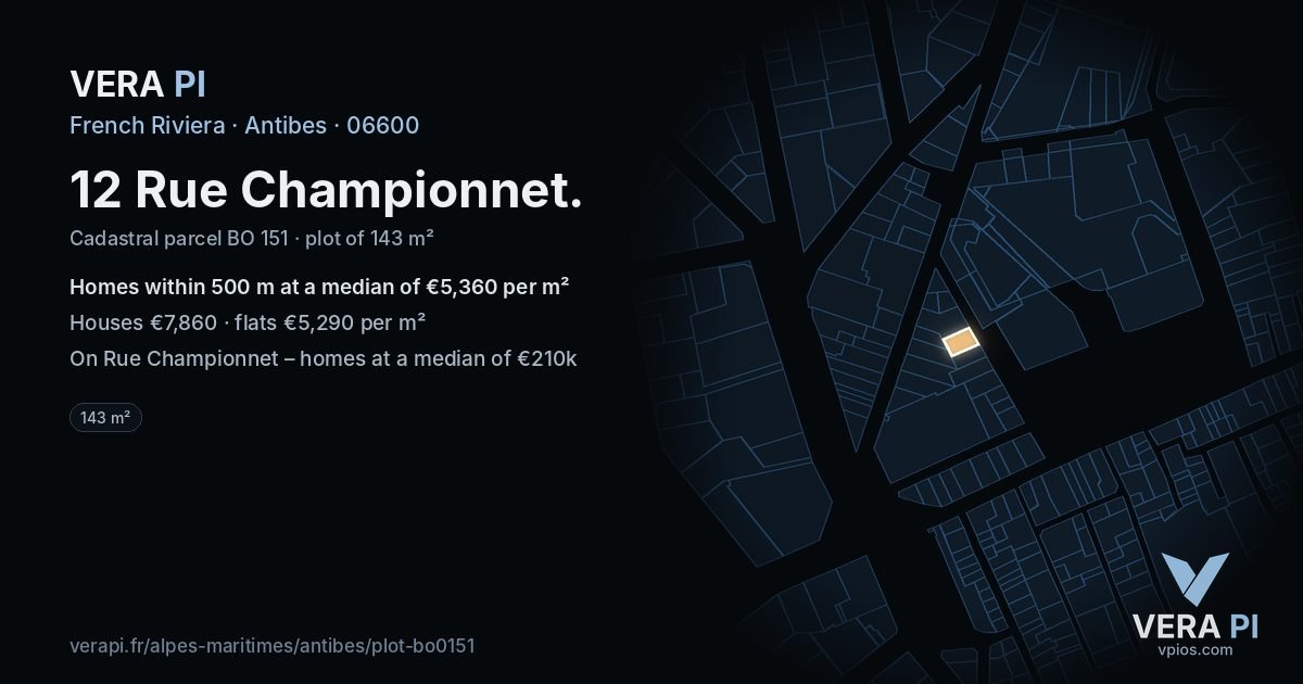 12 Rue Championnet, Antibes at night – the plot lit, the parcels around coloured by the prices near them