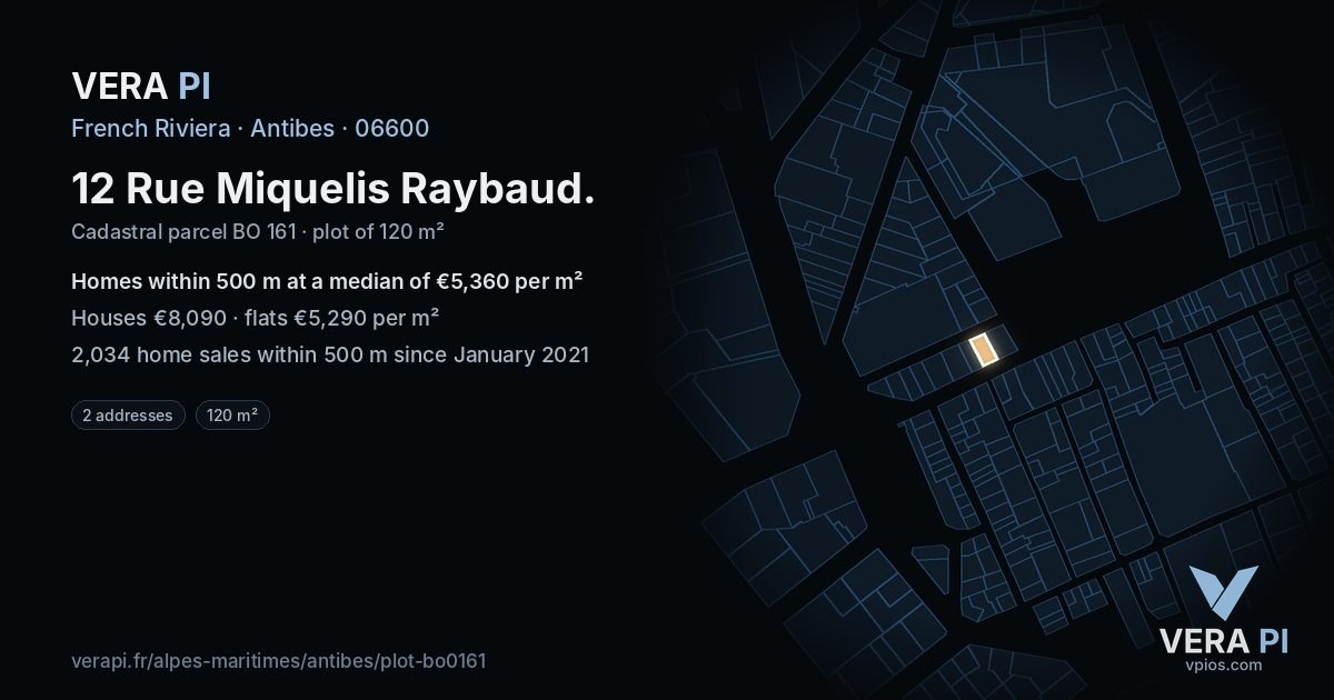 12 Rue Miquelis Raybaud, Antibes at night – the plot lit, the parcels around coloured by the prices near them