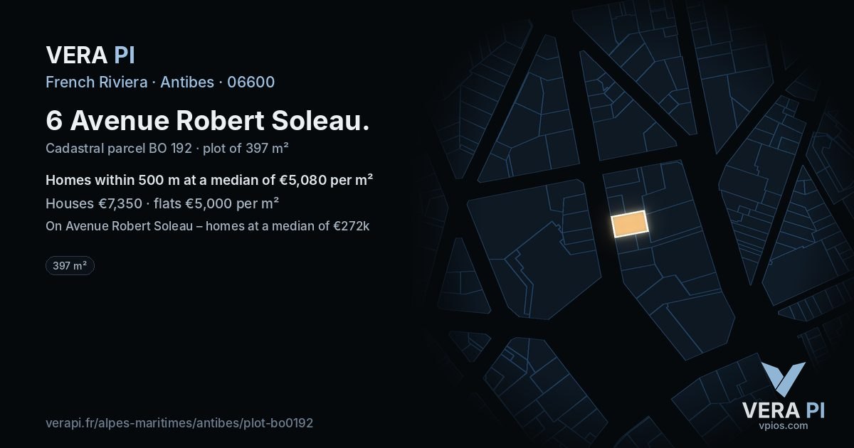 6 Avenue Robert Soleau, Antibes at night – the plot lit, the parcels around coloured by the prices near them