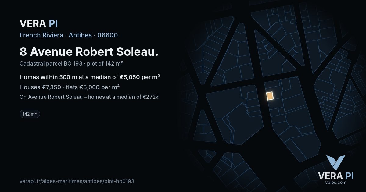 8 Avenue Robert Soleau, Antibes at night – the plot lit, the parcels around coloured by the prices near them