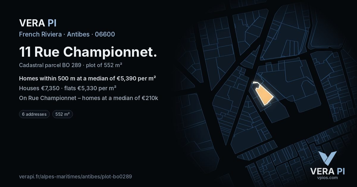 11 Rue Championnet, Antibes at night – the plot lit, the parcels around coloured by the prices near them