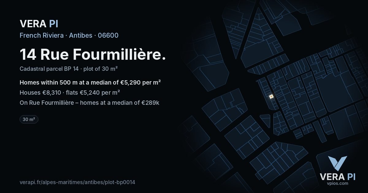 14 Rue Fourmillière, Antibes at night – the plot lit, the parcels around coloured by the prices near them