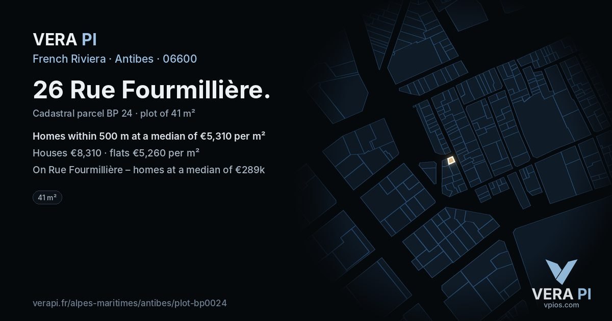 26 Rue Fourmillière, Antibes at night – the plot lit, the parcels around coloured by the prices near them