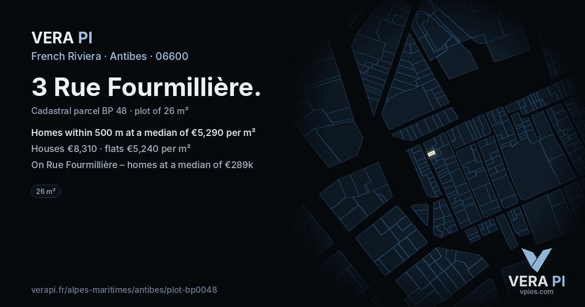 3 Rue Fourmillière, Antibes at night – the plot lit, the parcels around coloured by the prices near them