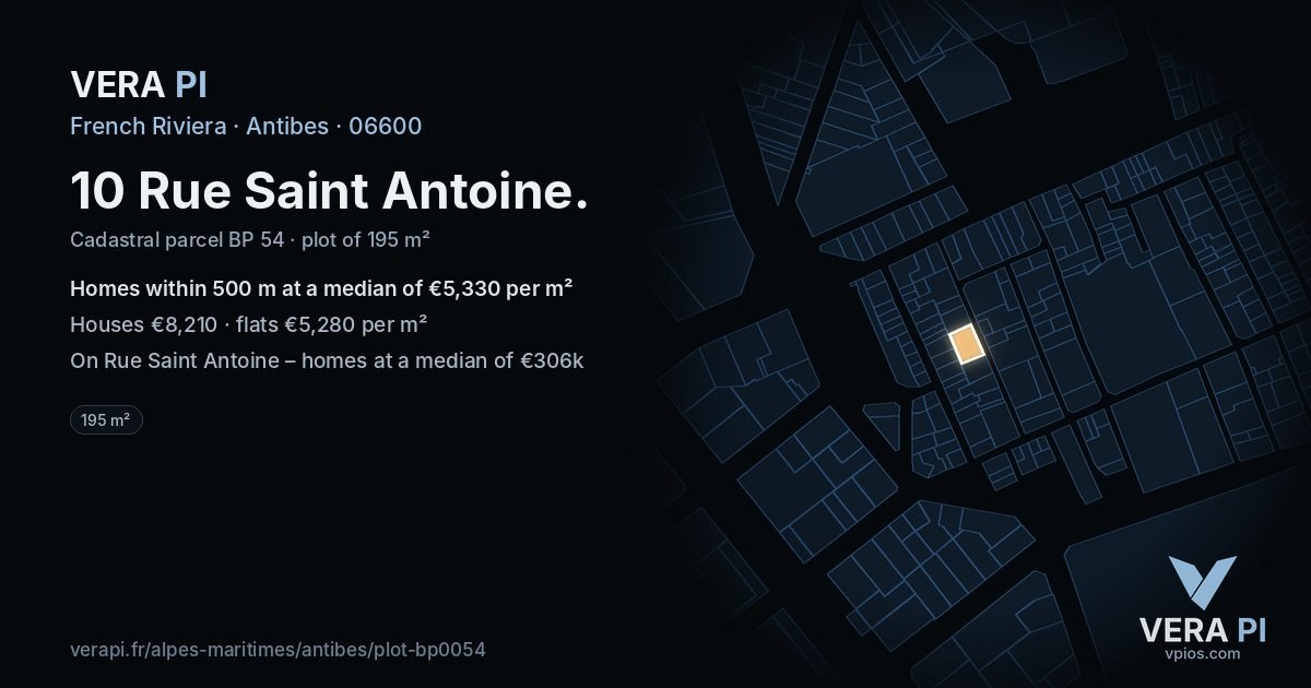 10 Rue Saint Antoine, Antibes at night – the plot lit, the parcels around coloured by the prices near them