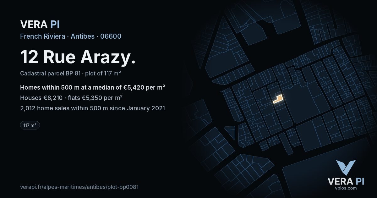 12 Rue Arazy, Antibes at night – the plot lit, the parcels around coloured by the prices near them