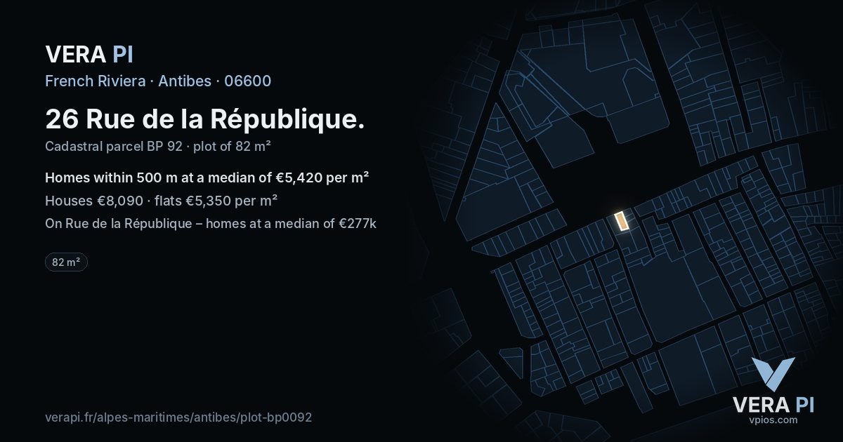 26 Rue de la République, Antibes at night – the plot lit, the parcels around coloured by the prices near them