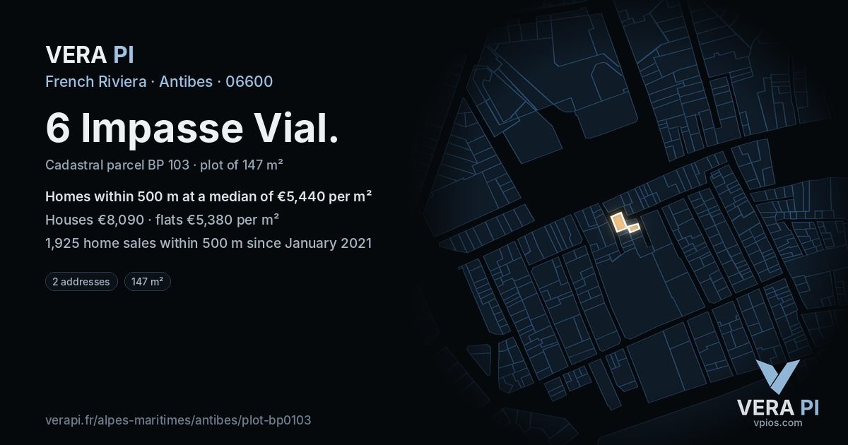 6 Impasse Vial, Antibes at night – the plot lit, the parcels around coloured by the prices near them