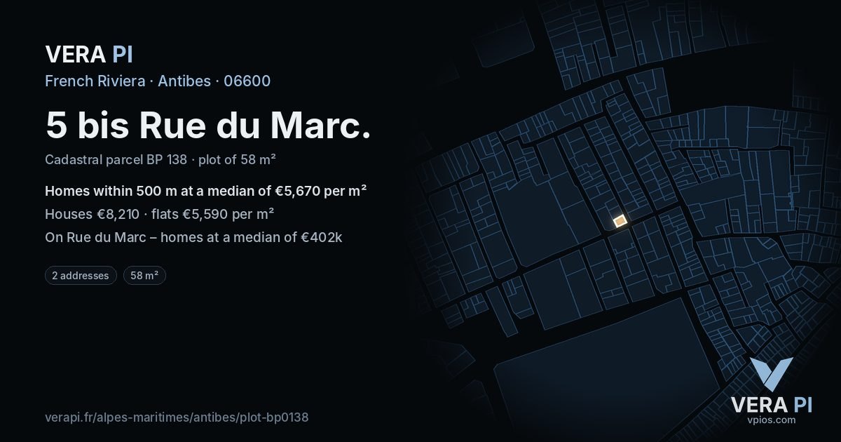 5 bis Rue du Marc, Antibes at night – the plot lit, the parcels around coloured by the prices near them