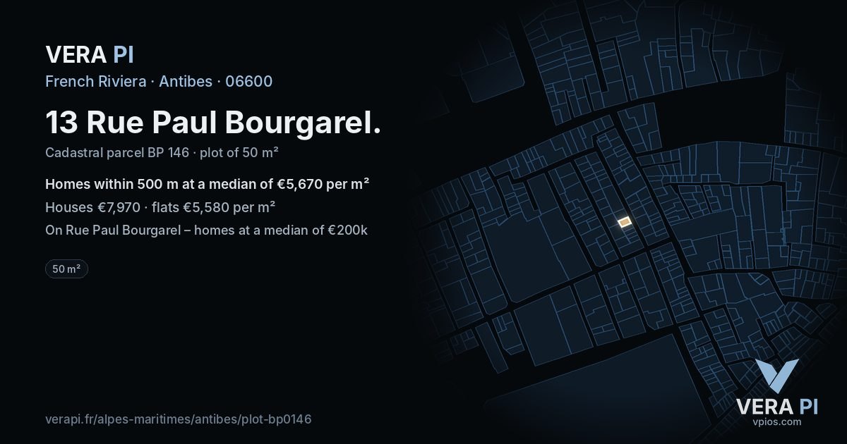 13 Rue Paul Bourgarel, Antibes at night – the plot lit, the parcels around coloured by the prices near them