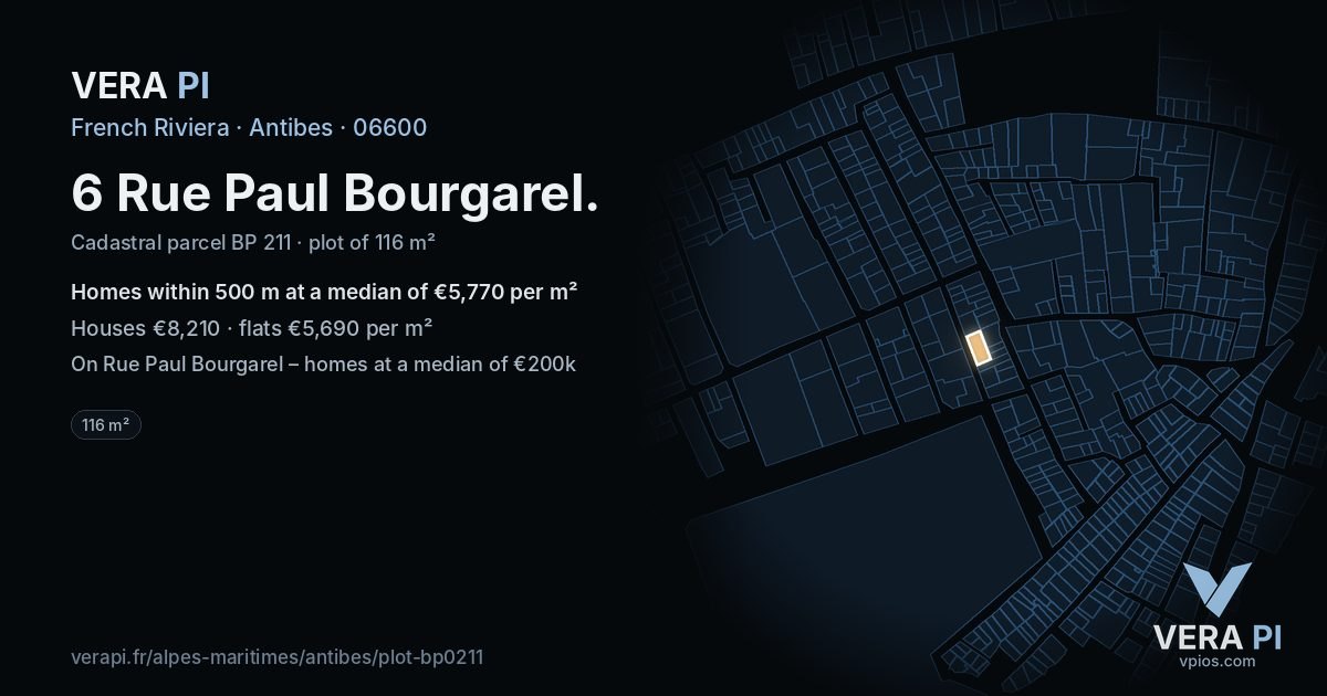 6 Rue Paul Bourgarel, Antibes at night – the plot lit, the parcels around coloured by the prices near them