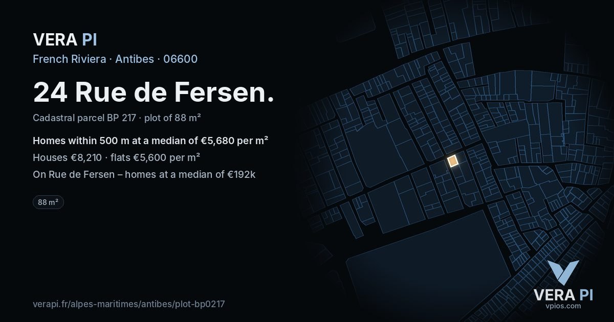 24 Rue de Fersen, Antibes at night – the plot lit, the parcels around coloured by the prices near them