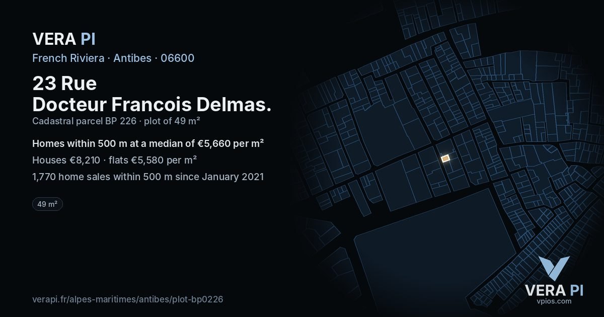 23 Rue Docteur Francois Delmas, Antibes at night – the plot lit, the parcels around coloured by the prices near them