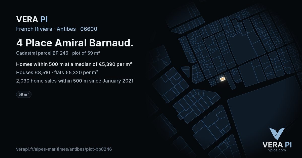 4 Place Amiral Barnaud, Antibes at night – the plot lit, the parcels around coloured by the prices near them