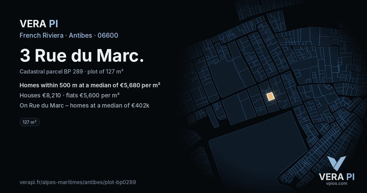 3 Rue du Marc, Antibes at night – the plot lit, the parcels around coloured by the prices near them