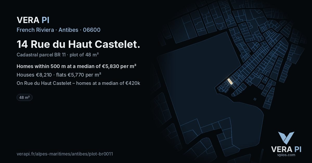 14 Rue du Haut Castelet, Antibes at night – the plot lit, the parcels around coloured by the prices near them