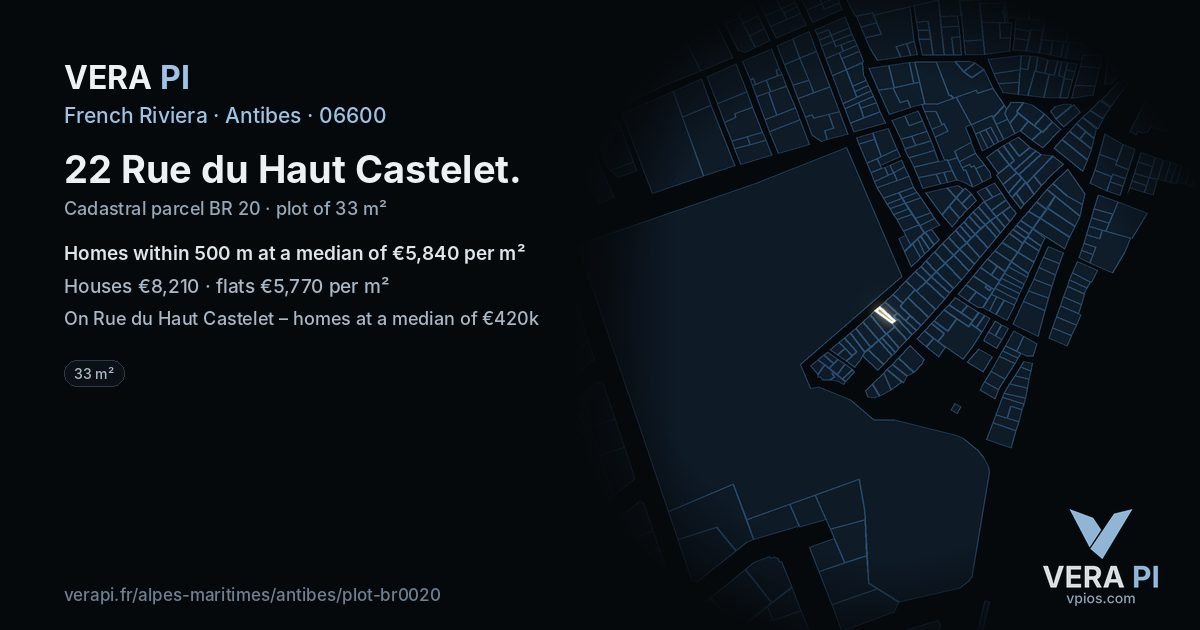 22 Rue du Haut Castelet, Antibes at night – the plot lit, the parcels around coloured by the prices near them