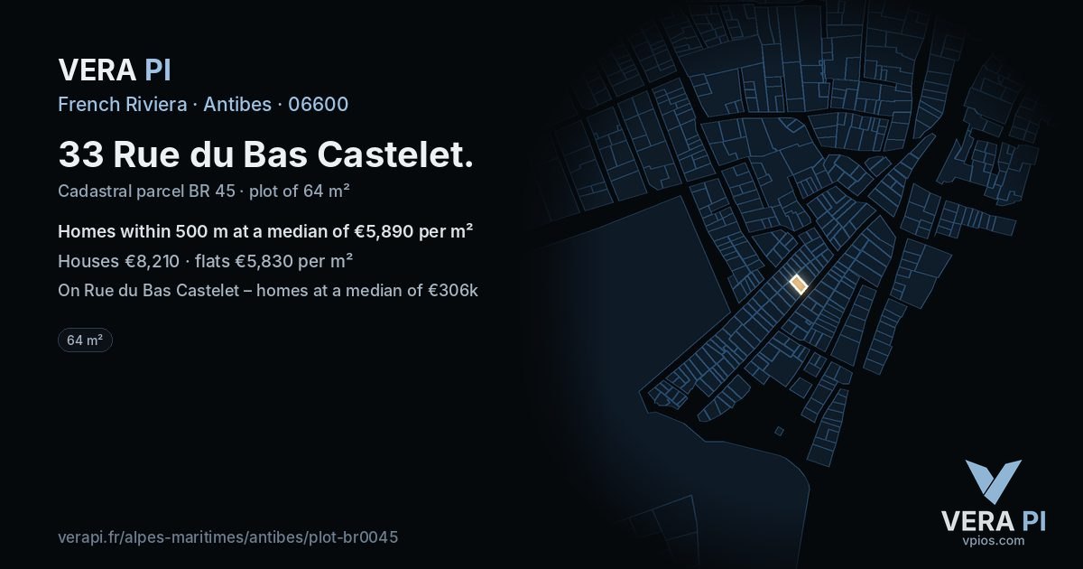 33 Rue du Bas Castelet, Antibes at night – the plot lit, the parcels around coloured by the prices near them