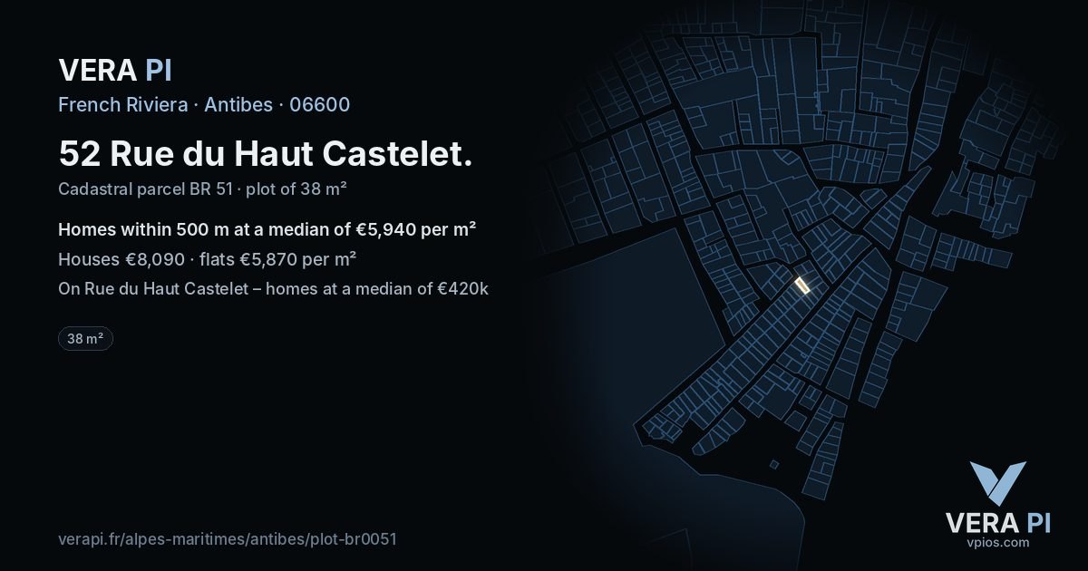52 Rue du Haut Castelet, Antibes at night – the plot lit, the parcels around coloured by the prices near them