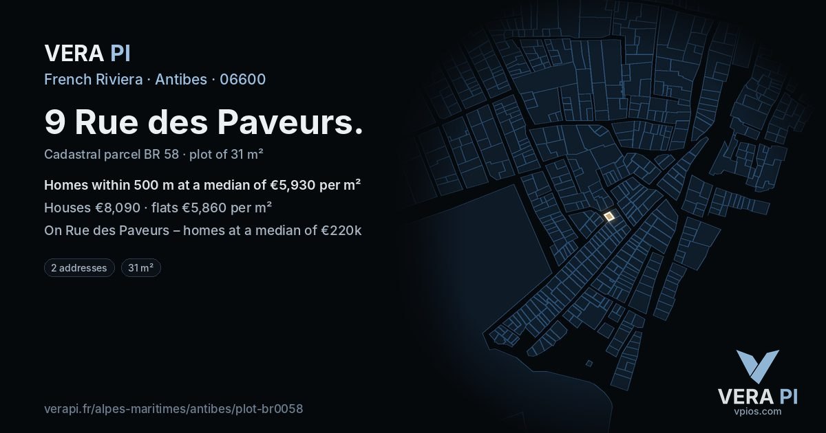 9 Rue des Paveurs, Antibes at night – the plot lit, the parcels around coloured by the prices near them