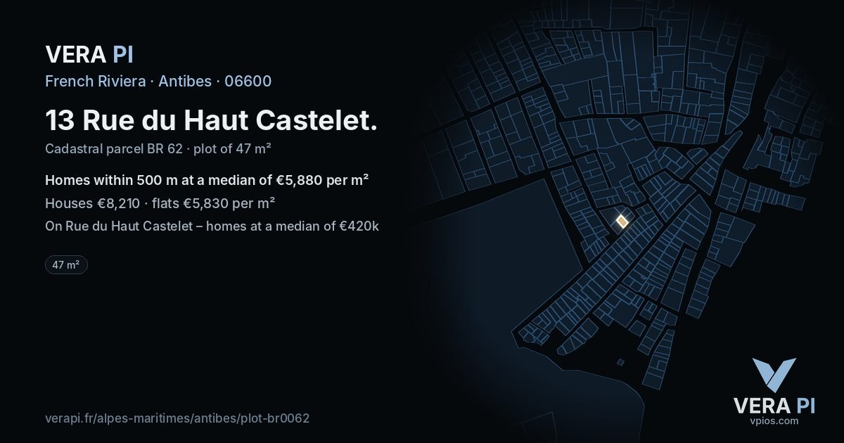 13 Rue du Haut Castelet, Antibes at night – the plot lit, the parcels around coloured by the prices near them