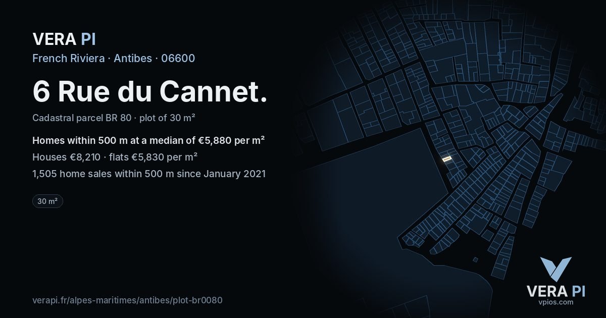6 Rue du Cannet, Antibes at night – the plot lit, the parcels around coloured by the prices near them