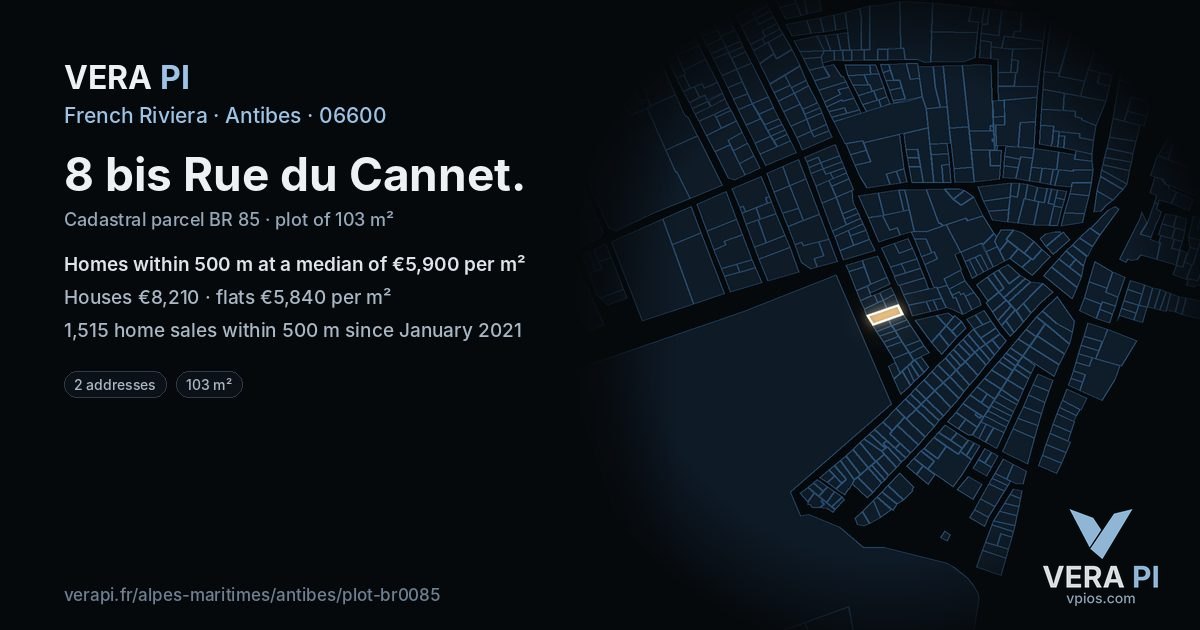 8 bis Rue du Cannet, Antibes at night – the plot lit, the parcels around coloured by the prices near them