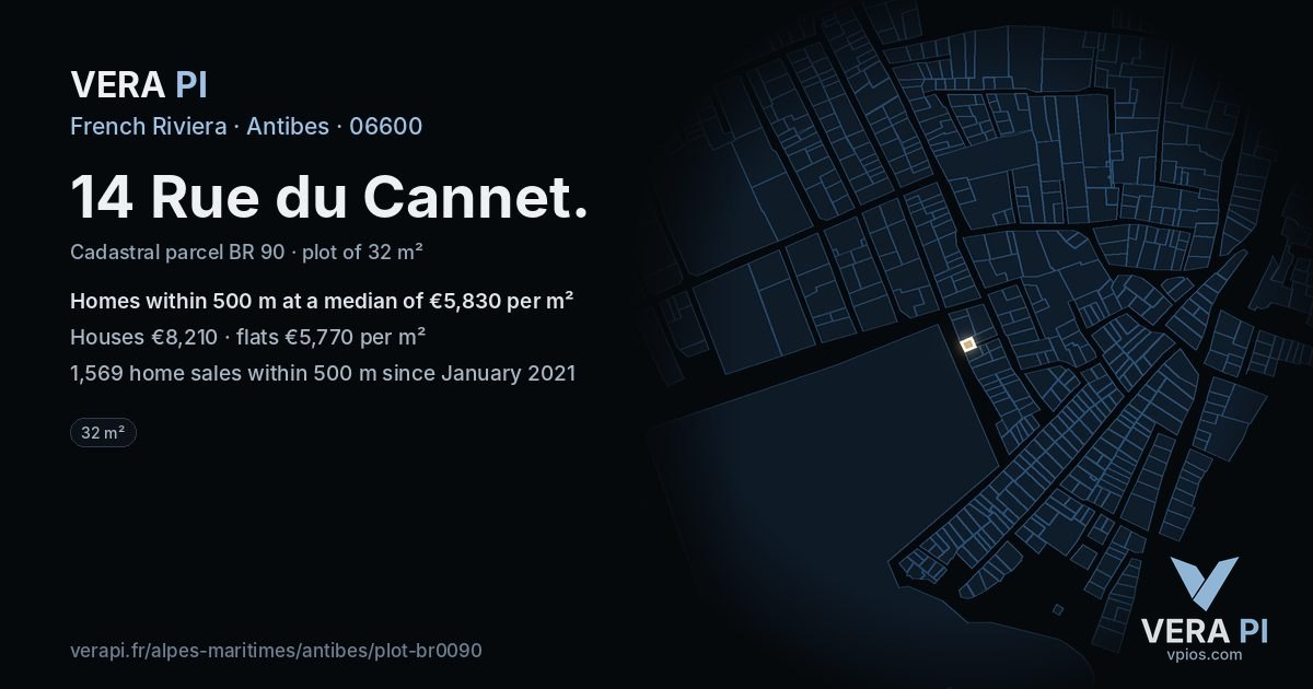 14 Rue du Cannet, Antibes at night – the plot lit, the parcels around coloured by the prices near them