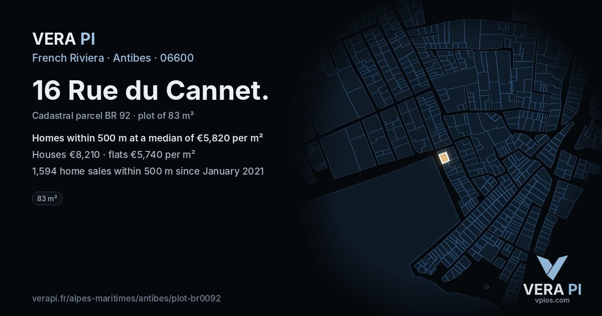 16 Rue du Cannet, Antibes at night – the plot lit, the parcels around coloured by the prices near them