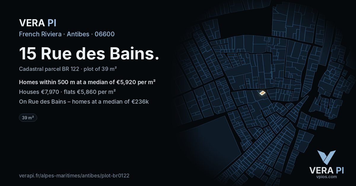 15 Rue des Bains, Antibes at night – the plot lit, the parcels around coloured by the prices near them