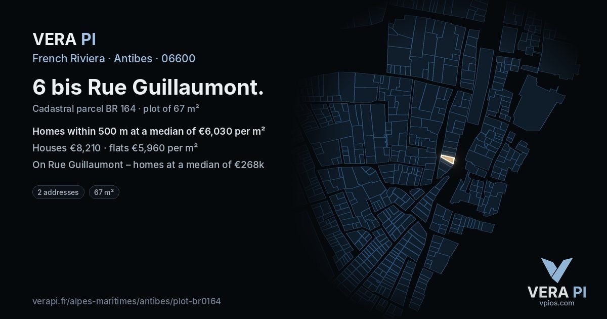 6 bis Rue Guillaumont, Antibes at night – the plot lit, the parcels around coloured by the prices near them