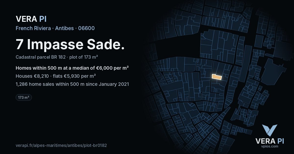 7 Impasse Sade, Antibes at night – the plot lit, the parcels around coloured by the prices near them