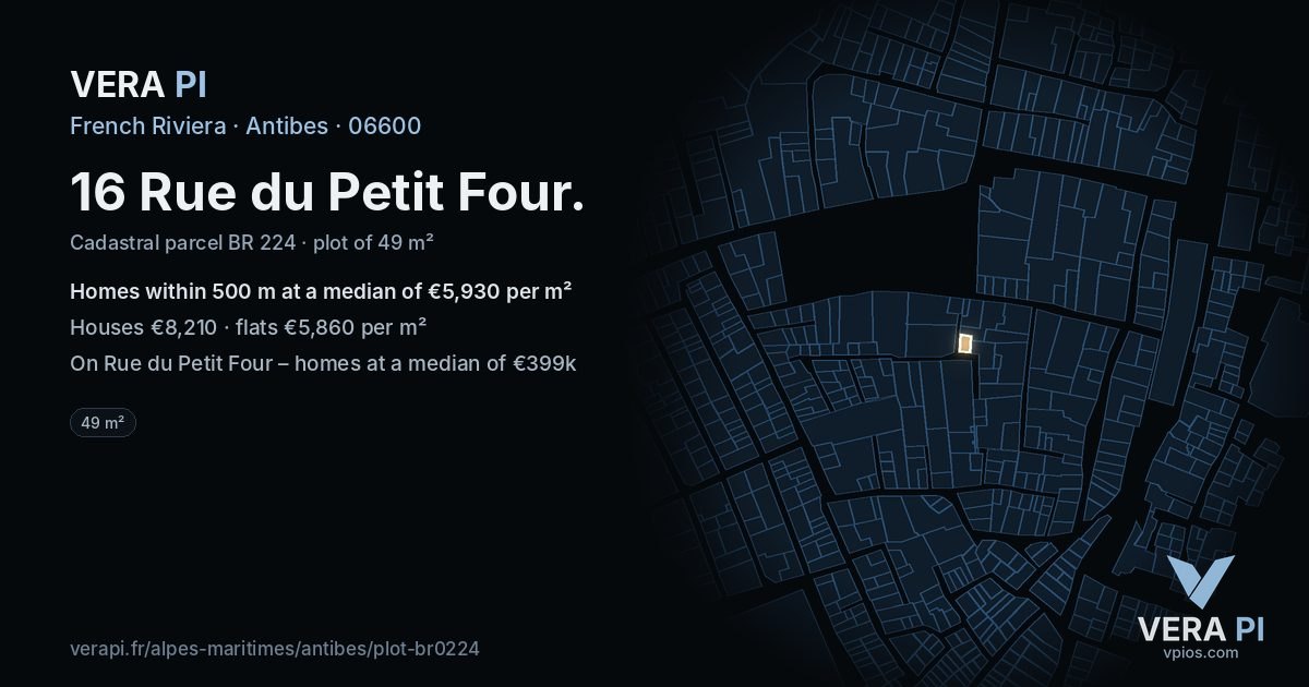16 Rue du Petit Four, Antibes at night – the plot lit, the parcels around coloured by the prices near them