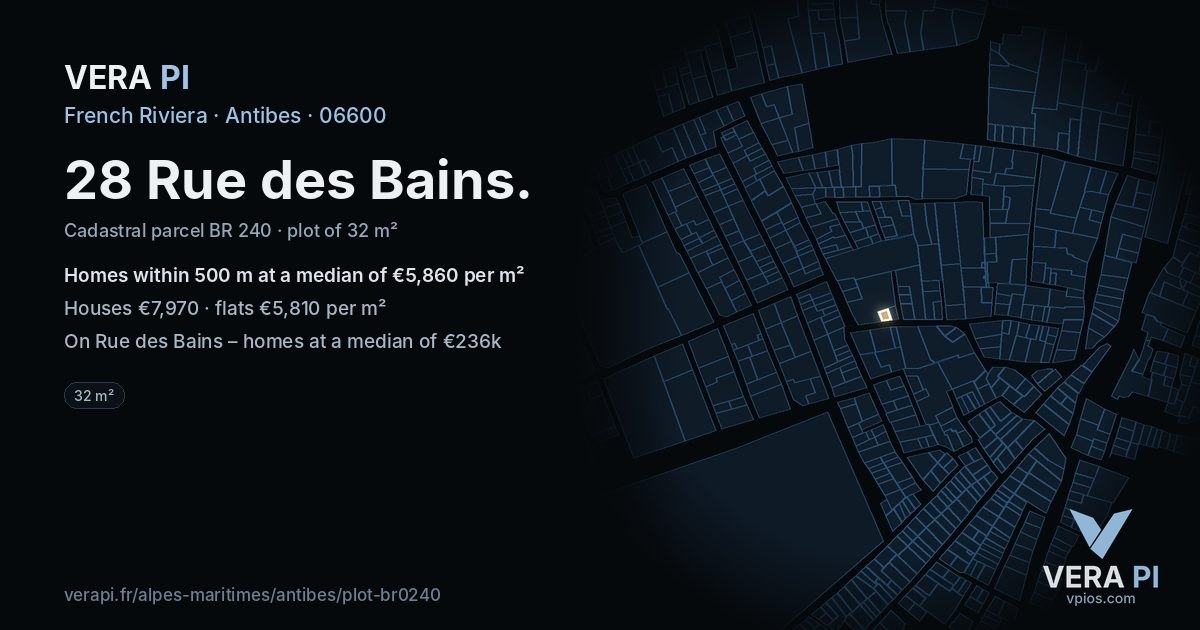 28 Rue des Bains, Antibes at night – the plot lit, the parcels around coloured by the prices near them