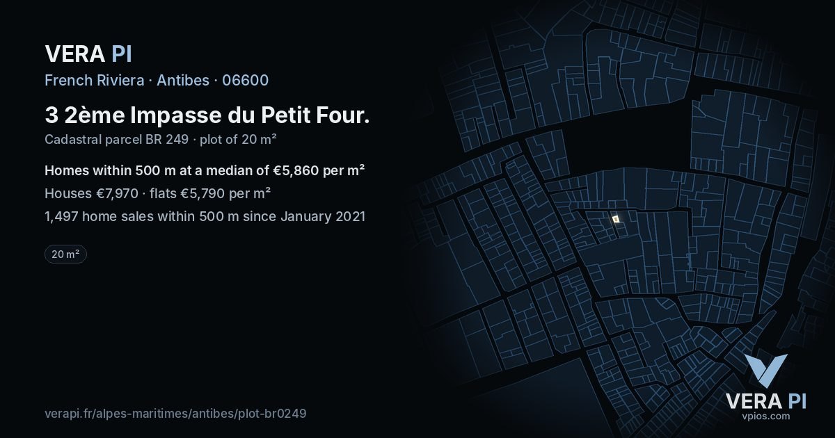 3 2ème Impasse du Petit Four, Antibes at night – the plot lit, the parcels around coloured by the prices near them